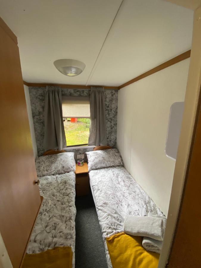 Unique Caravan With Outdoor Space Ballantrae Eksteriør bilde