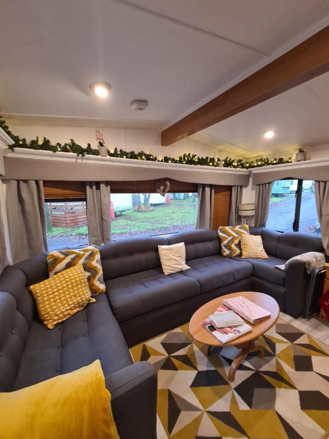 Unique Caravan With Outdoor Space Ballantrae Eksteriør bilde