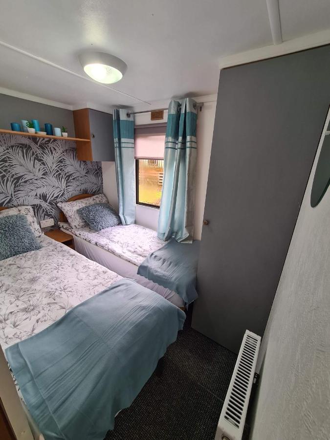 Unique Caravan With Outdoor Space Ballantrae Eksteriør bilde